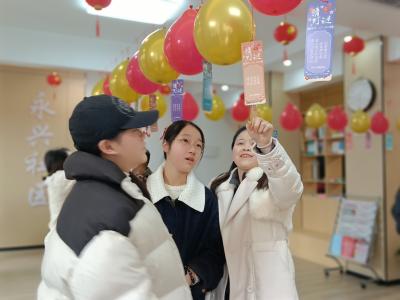 永兴社区：元宵倡新风 巾帼绽芳华