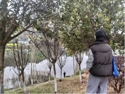 锦湖社区：常态化巡查不停歇 守护梅子垭水库安全防线