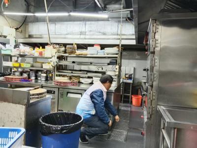 望江社区：拧紧燃气安全阀 守护万家烟火气