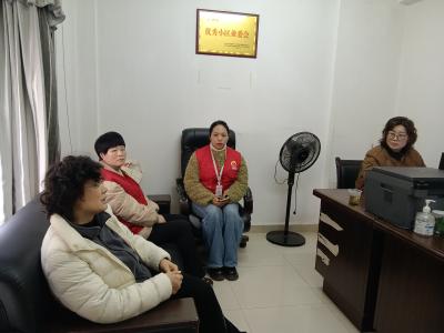 朝阳社区：网格下沉服务首日启动，便民利民零距离