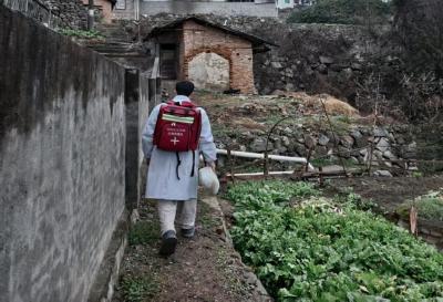 邓村乡卫生院：上门服务不打烊 延续护理暖民心