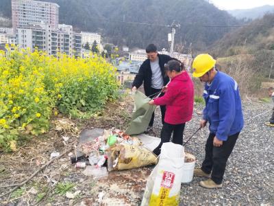保护碧水蓝天 樟村坪社区在行动
