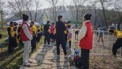聚志愿微光 护赛事平安——分乡镇开展第十一届大王岩登山赛志愿服务活动
