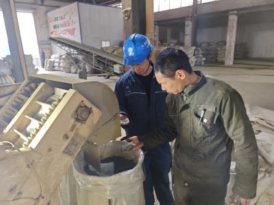 夷陵供电：精准护航春茶香 超前服务保电忙