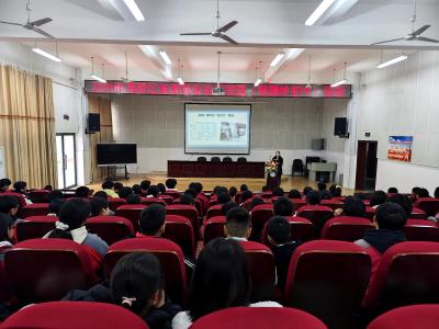 法治护航助成长 安全守护筑防线