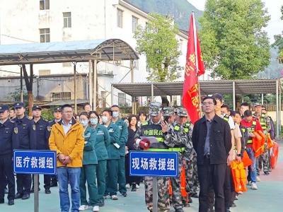 以练备战防大汛 人武民兵勇担当