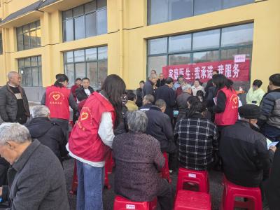 樟村坪镇桃坪河村开展禁毒宣传与普法答题活动