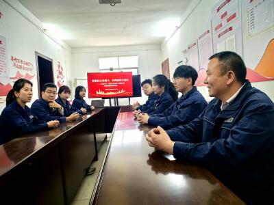 夷陵供电组织开展阅读分享暨劳模精神传承活动