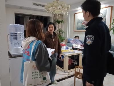 错时入户讲反诈 精准宣传守民财