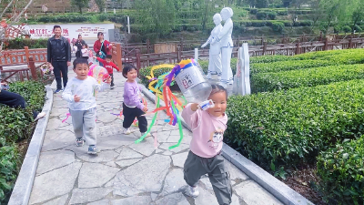 亲子徒步落佛村，共享春日好时光