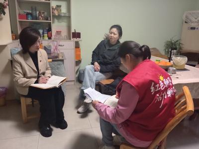 朝阳社区：叩响家门听真话 凝聚党心谋发展