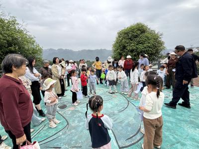 乐天溪镇：大手牵小手 探秘污水“变形记”