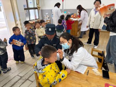 健康护航进校园 用心呵护幼成长