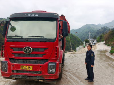 源头+路面执法，守护运输安全