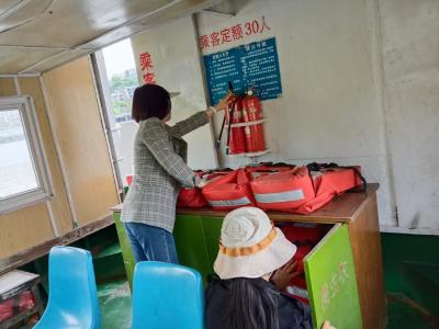 丁家坝社区：安全过节不松懈 隐患排查不停歇