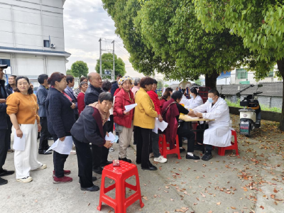 蔡家河村：暖心体检进乡村 守护健康“零距离”