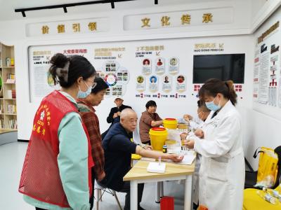 润城社区：免费体检进社区 关爱老人零距离