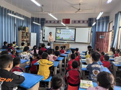 三斗坪分园：家园携手探小学 快乐衔接助成长