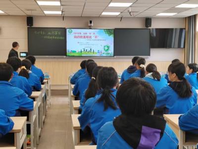 樟村坪镇：防范麻精药品滥用 共筑校园安全防线