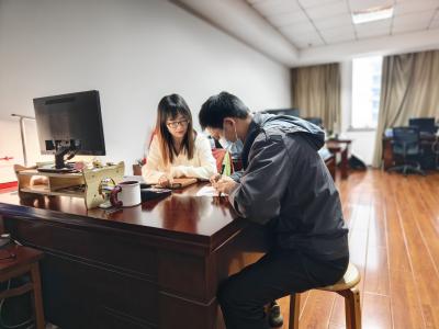 依申请救助为困难群众撑起“健康保护伞”