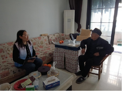长江市场社区:关爱高龄老人 暖心守护银龄安全