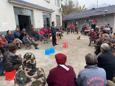 杨家河村：屋场会上议“通途” 39户村民圆了幸福路梦