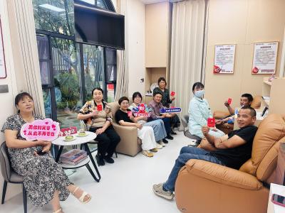 廖家林村委会暖心助力无偿献血