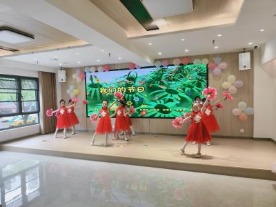 梦想起航 童心飞扬！港虹社区携手三峡幼儿园欢庆“六一”