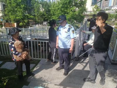 联合执法进小区 精准发力解民忧