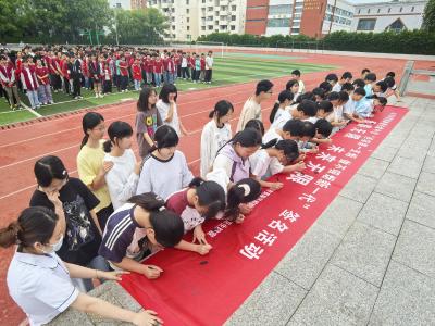 鸦鹊岭镇中心卫生院开展世界无烟日宣传活动