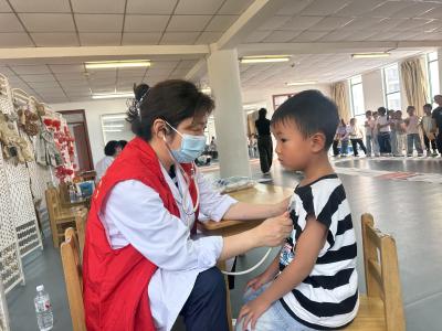 鸦鹊岭镇中心卫生院：关爱宝贝成长 呵护幼苗健康