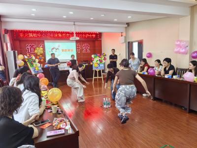 以微光聚星河，以仁心护安康——致敬每一位白衣天使