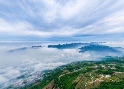 云海为笺写相思——百里荒进入“520”浪漫时间