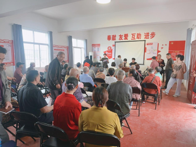 鸦鹊岭镇：村部联动办实事 便民办证安民心