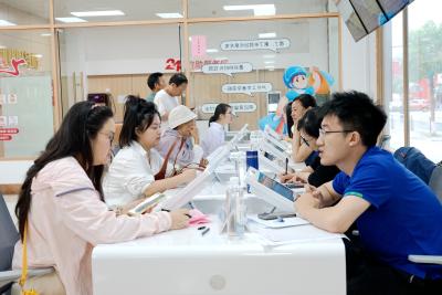 夷陵区举办重点困难群体就业专场招聘会