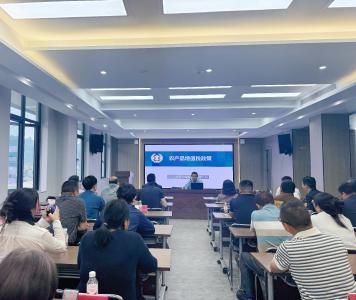 下堡坪乡举办涉农企业税务政策专题培训会