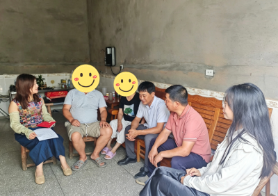 鸦鹊岭镇东山村：粽叶飘香 情暖慰问