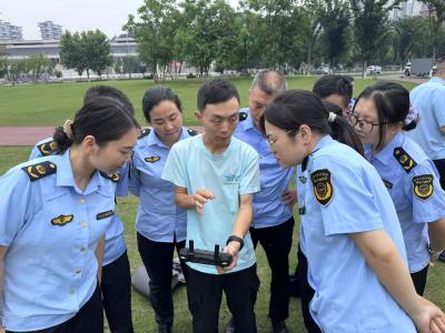 局队共建砺精兵 青年讲学强本领