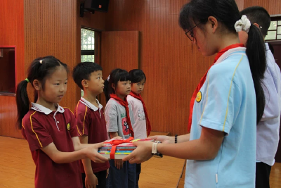黄花小学：书香传递 薪火相传