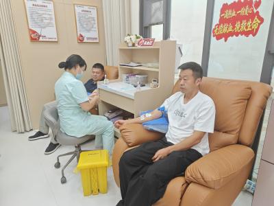 夷陵交通开展无偿献血志愿活动