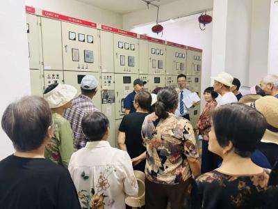 机房开放零距离 阳光物业共筑宜居家园