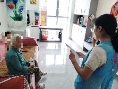 锦湖社区：上门解读体检报告 暖心守护高龄老人