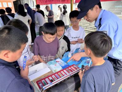 禁毒宣传进校园 筑牢青春防护墙