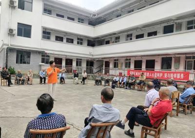 社工送教入院区，温情陪伴暖人心