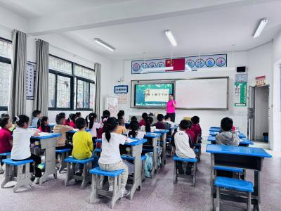 下堡坪分园：幼小零距离 体验促成长