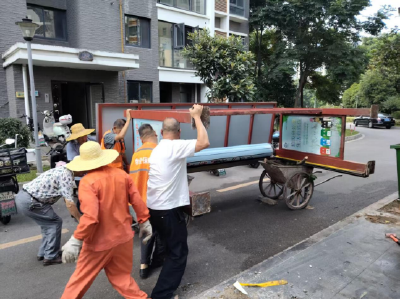 长江市场社区：民主协商解民忧 小区垃圾桶“挪”出幸福感