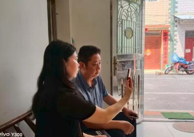 营盘社区：上门认证暖夕阳 网格服务零距离