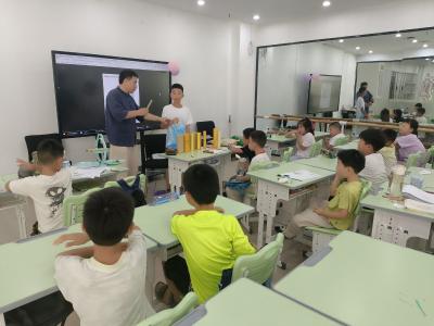 绿洲社区：古法艾草传文脉 国风非遗润童心