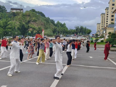 梅子垭村：太极惠民进乡村 全民健身扬新风