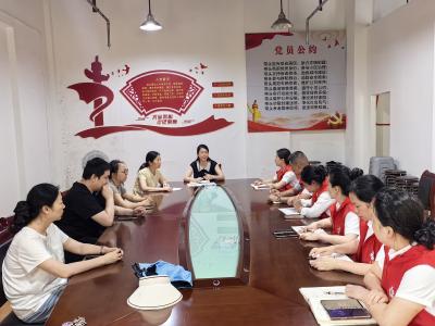 丁家坝社区：赋能志愿力量 点亮温暖微光